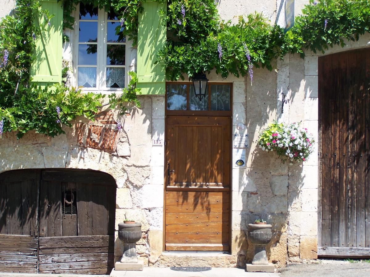 Chambre d'Hôtes les 3 Cochons d'Olt Arcambal Exterior foto